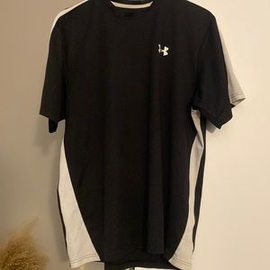 UA USED WORKOUT TEE